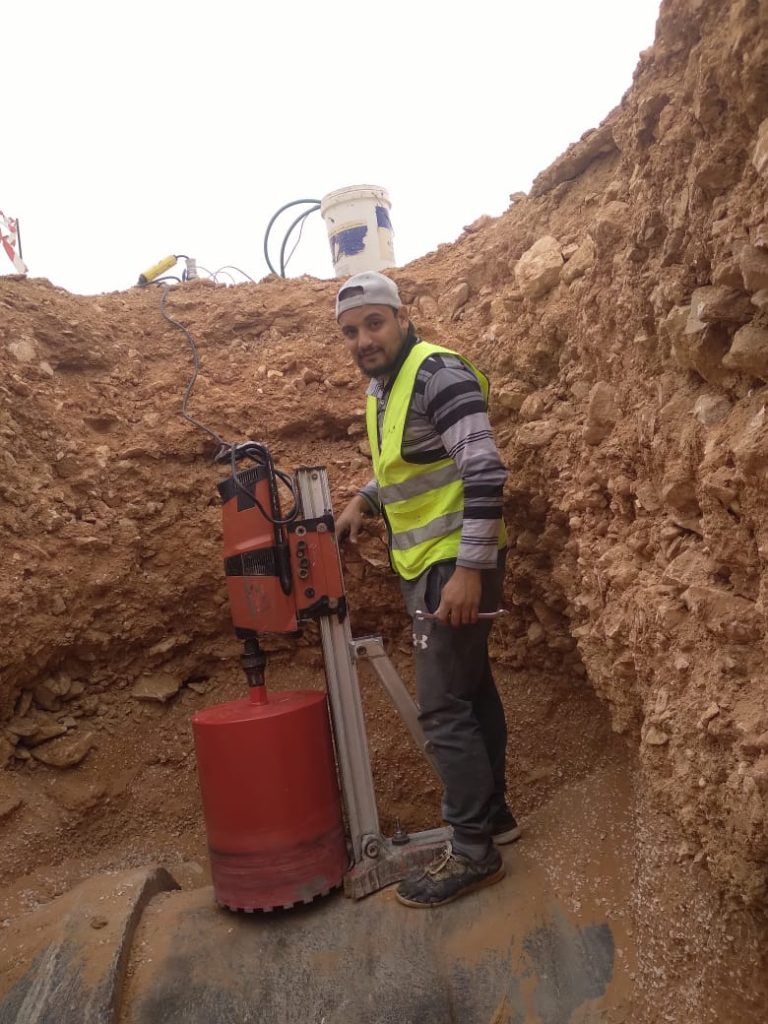 تخريم المواسير الخرسانية وعمل جميع مقاسات فتحات الكور